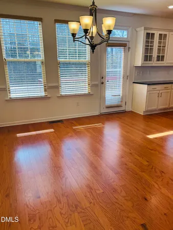 $2,295 | 725 Edgewater Ridge Court, Apex, NC 27523