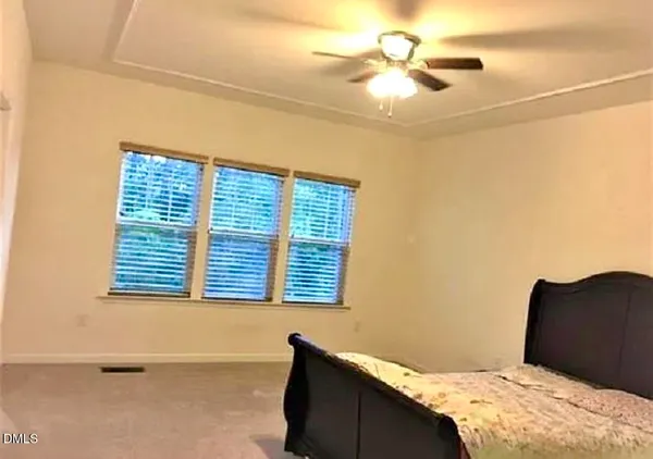 $2,295 | 725 Edgewater Ridge Court, Apex, NC 27523