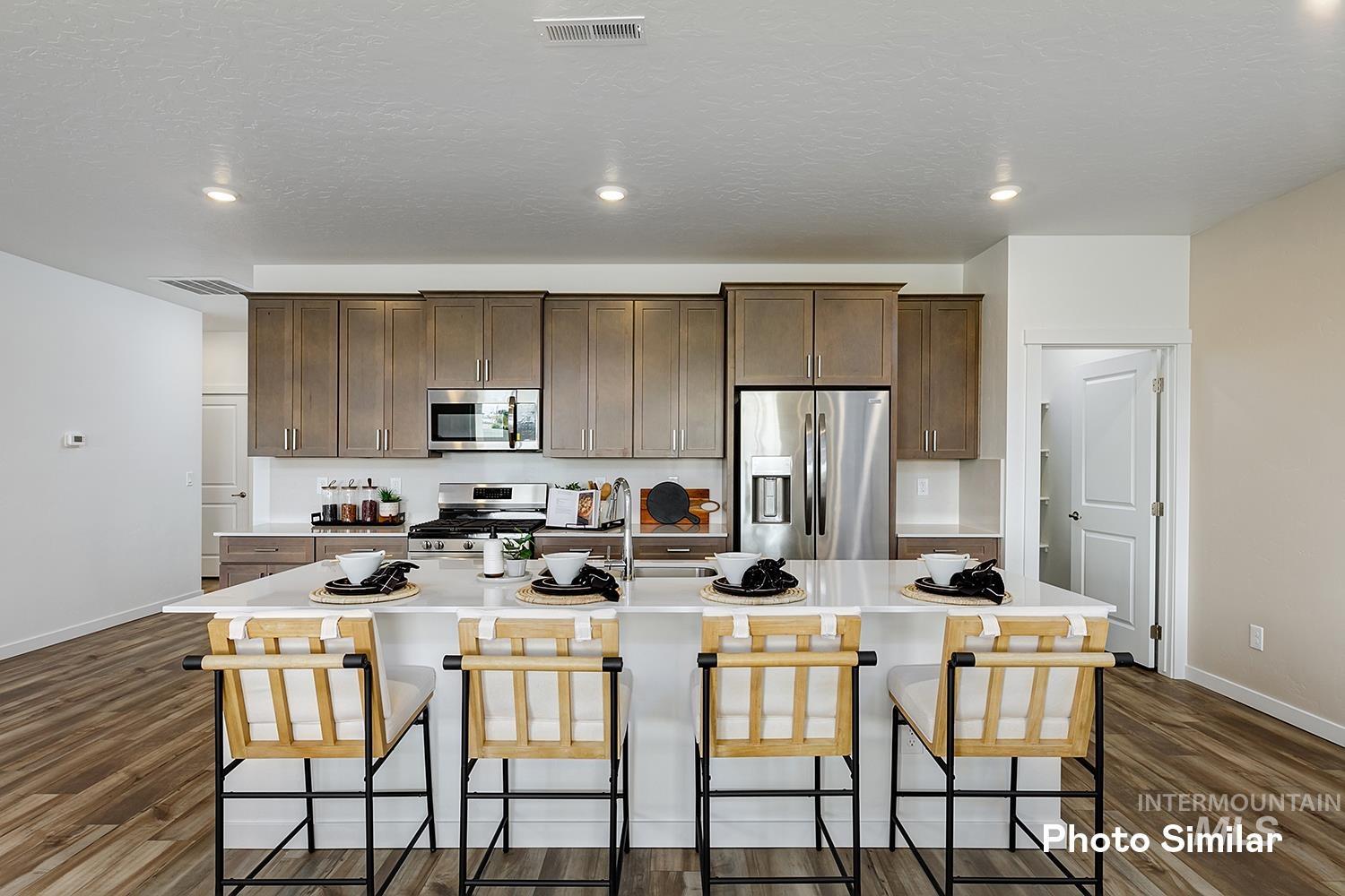 8889 West Inspirado Street Meridian, ID 83646 - Photo 4 of 26