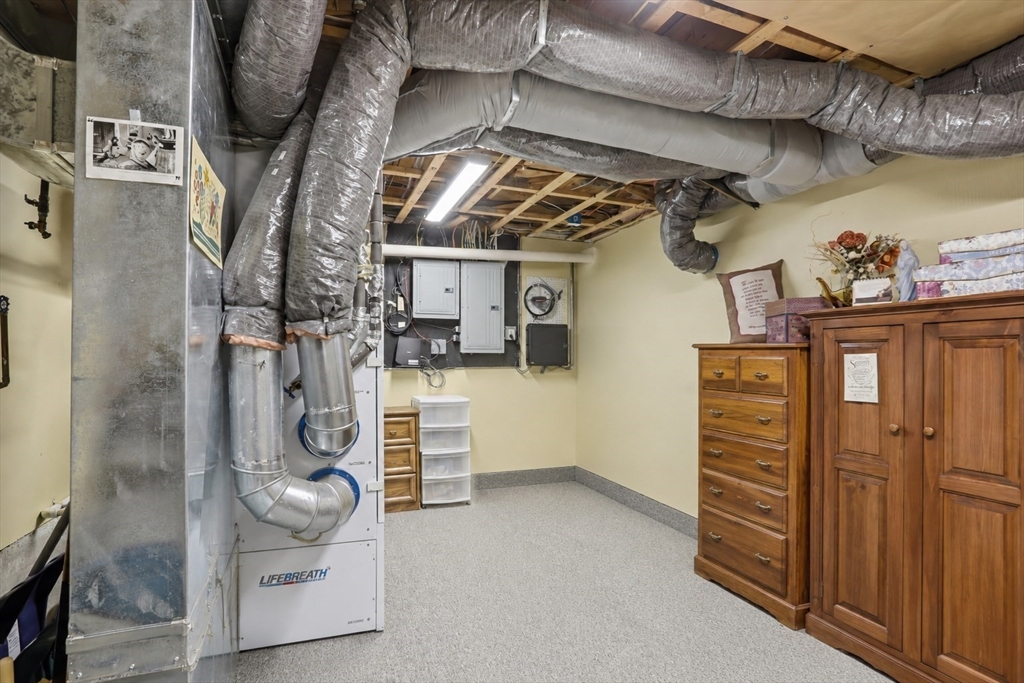 6 Safford Street, Unit 2 Ipswich, MA 01938 - Photo 32 of 35