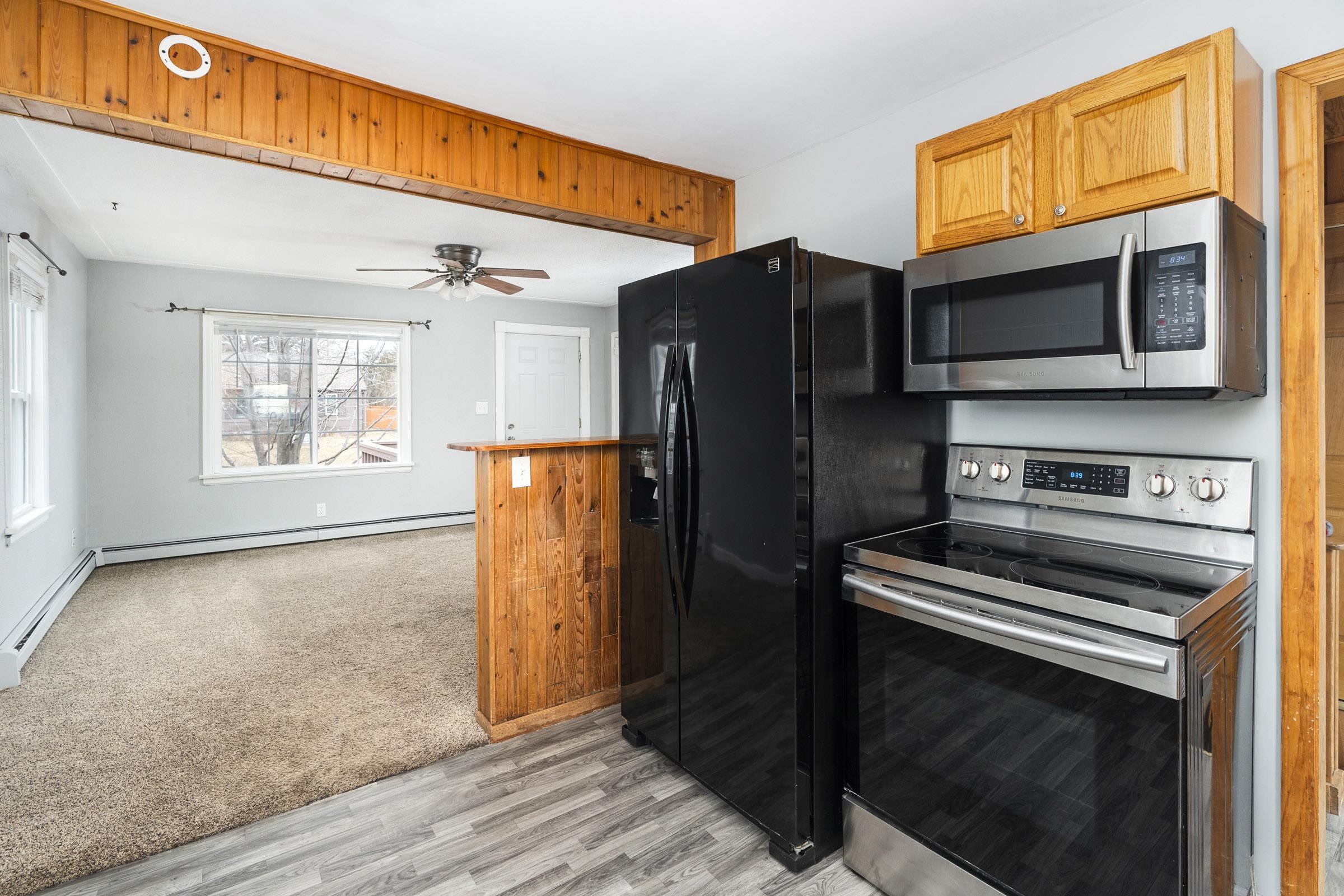 5116 Ivanhoe Street Duluth, MN 55804 - Photo 12 of 38