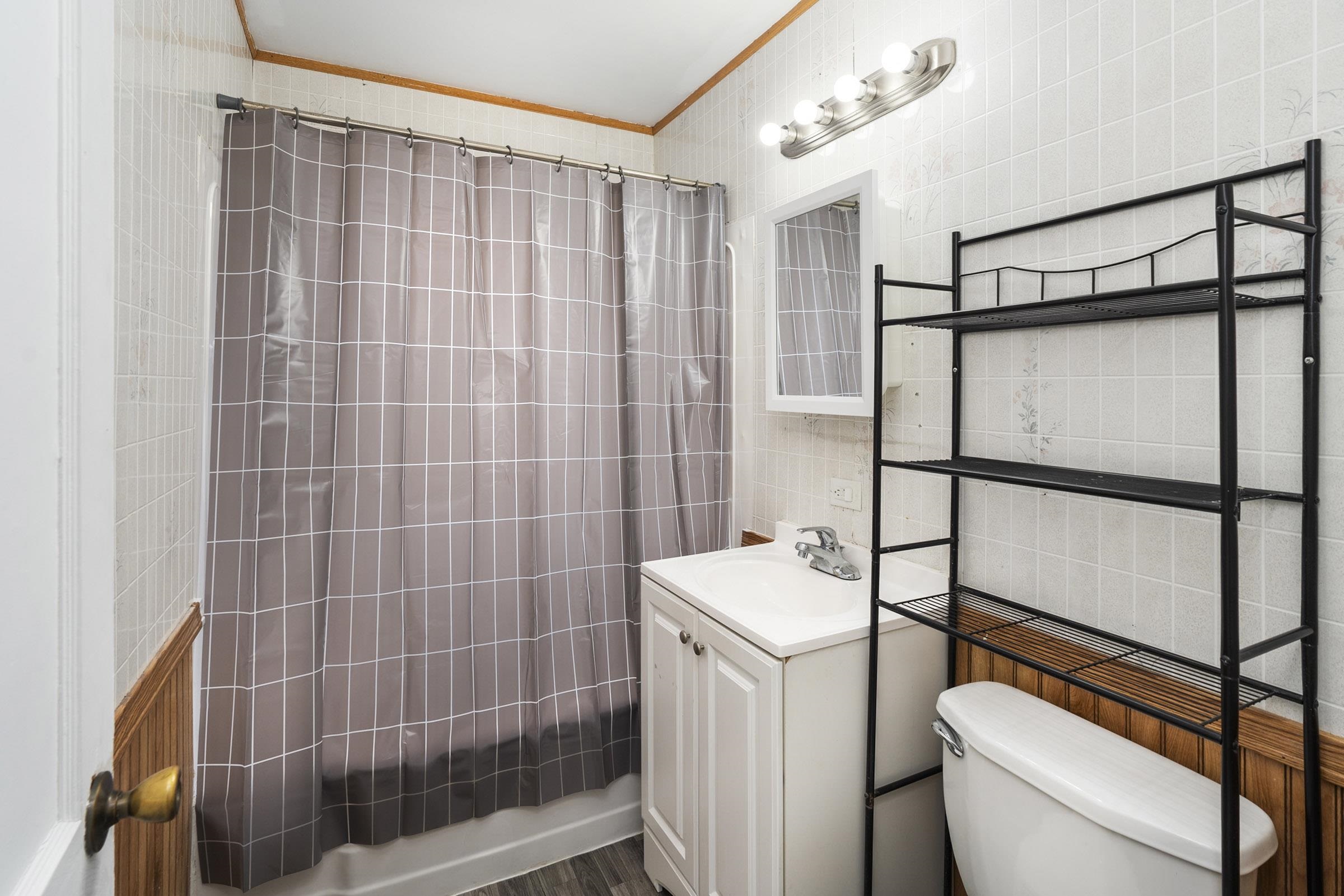 5116 Ivanhoe Street Duluth, MN 55804 - Photo 17 of 38