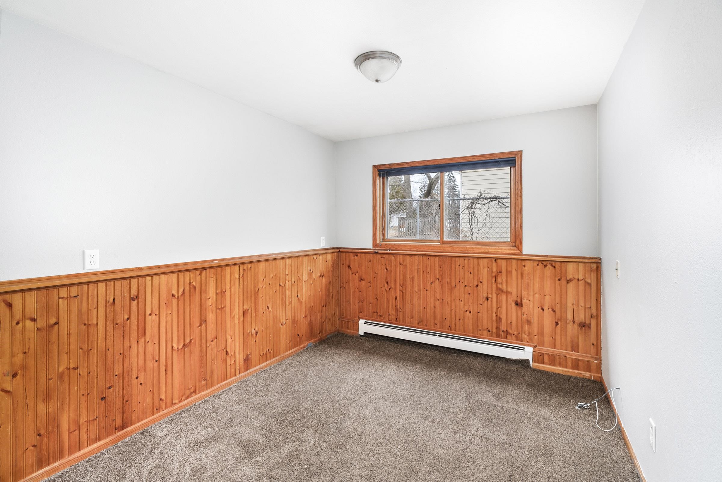 5116 Ivanhoe Street Duluth, MN 55804 - Photo 23 of 38