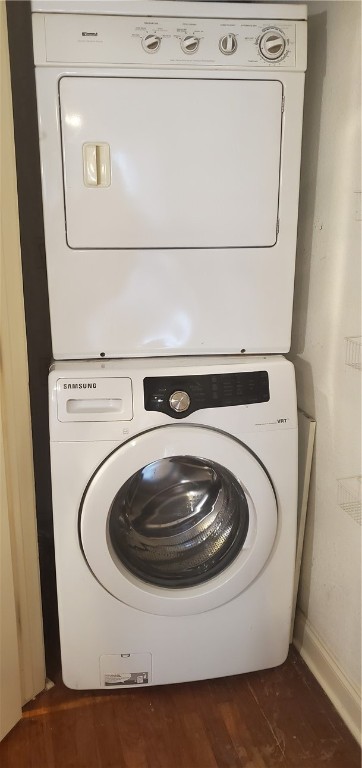 406 East Monroe Street, Unit A Austin, TX 78704 - Photo 24 of 35 a utility room with dryer and washer