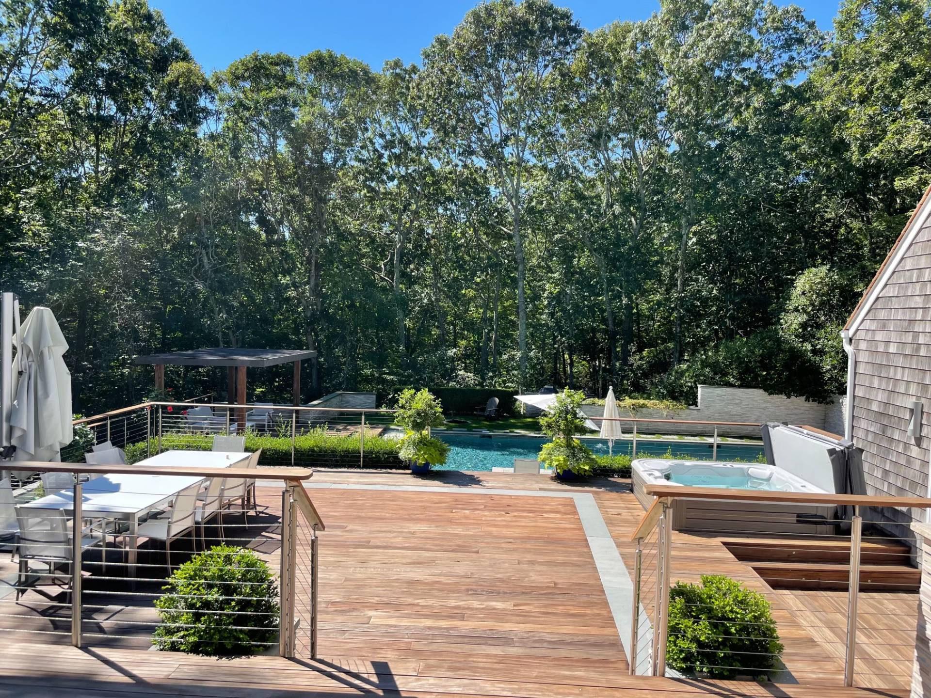 535 Old Sag Harbor Road Bridgehampton, NY 11963 - Photo 11 of 24