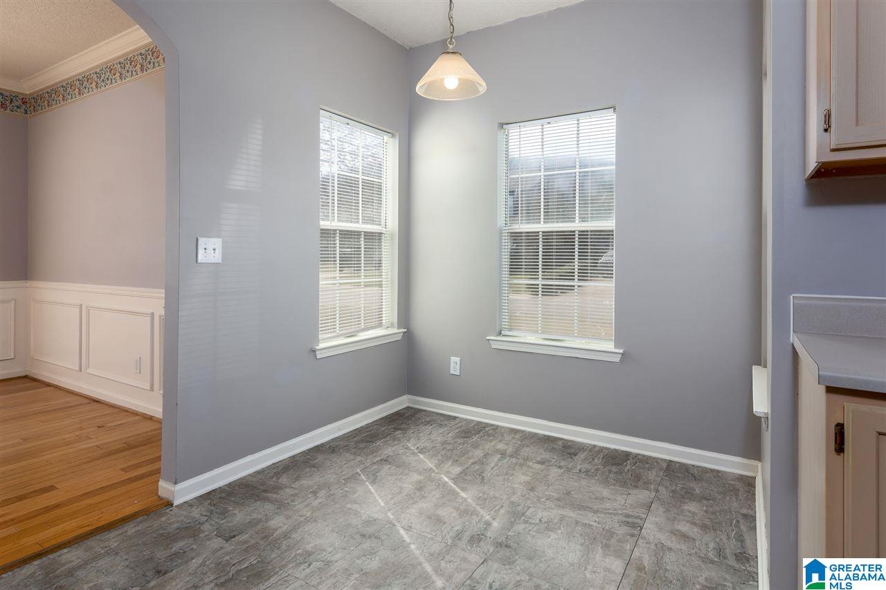 101 Meadowview Circle Pelham, AL 35124 - Photo 7 of 17
