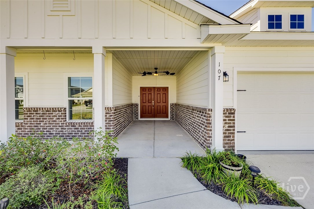 107 Merribee Lane Pooler, GA 31322 - Photo 3 of 46 Great curb appeal at this well maintained home.