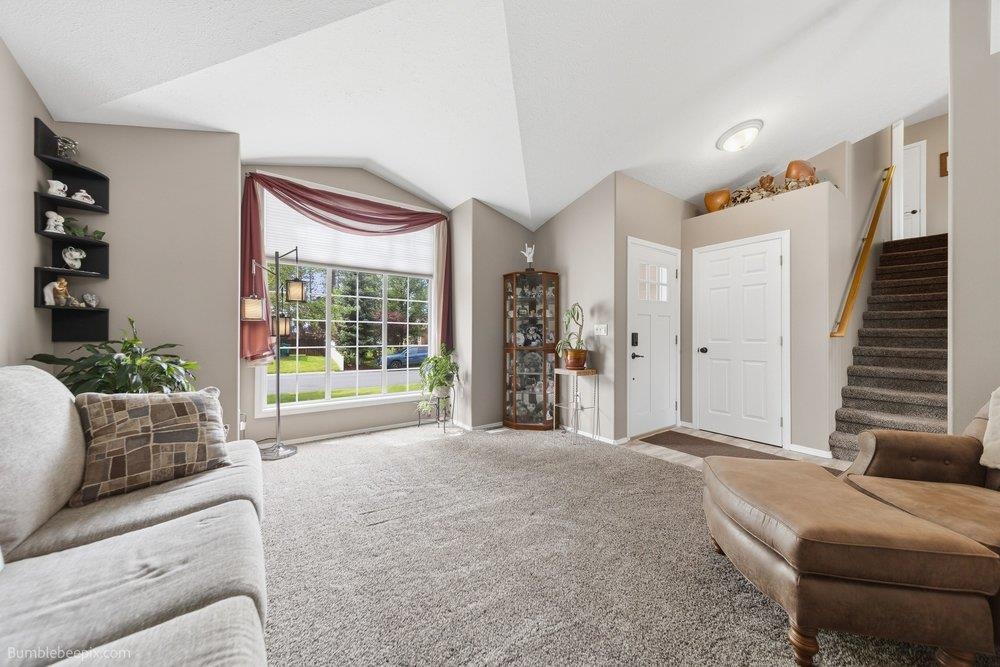 4318 East Winfield Road Mead, WA 99021 - Photo 2 of 33