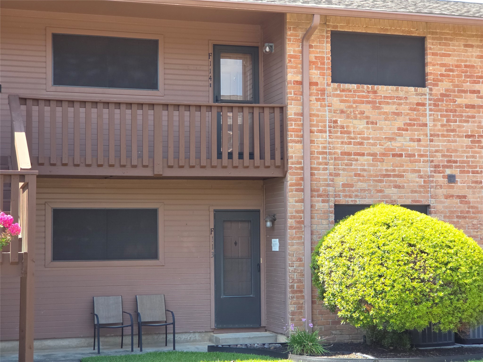 801 River Road, Unit 114F Montgomery, TX 77356 - Photo 3 of 18