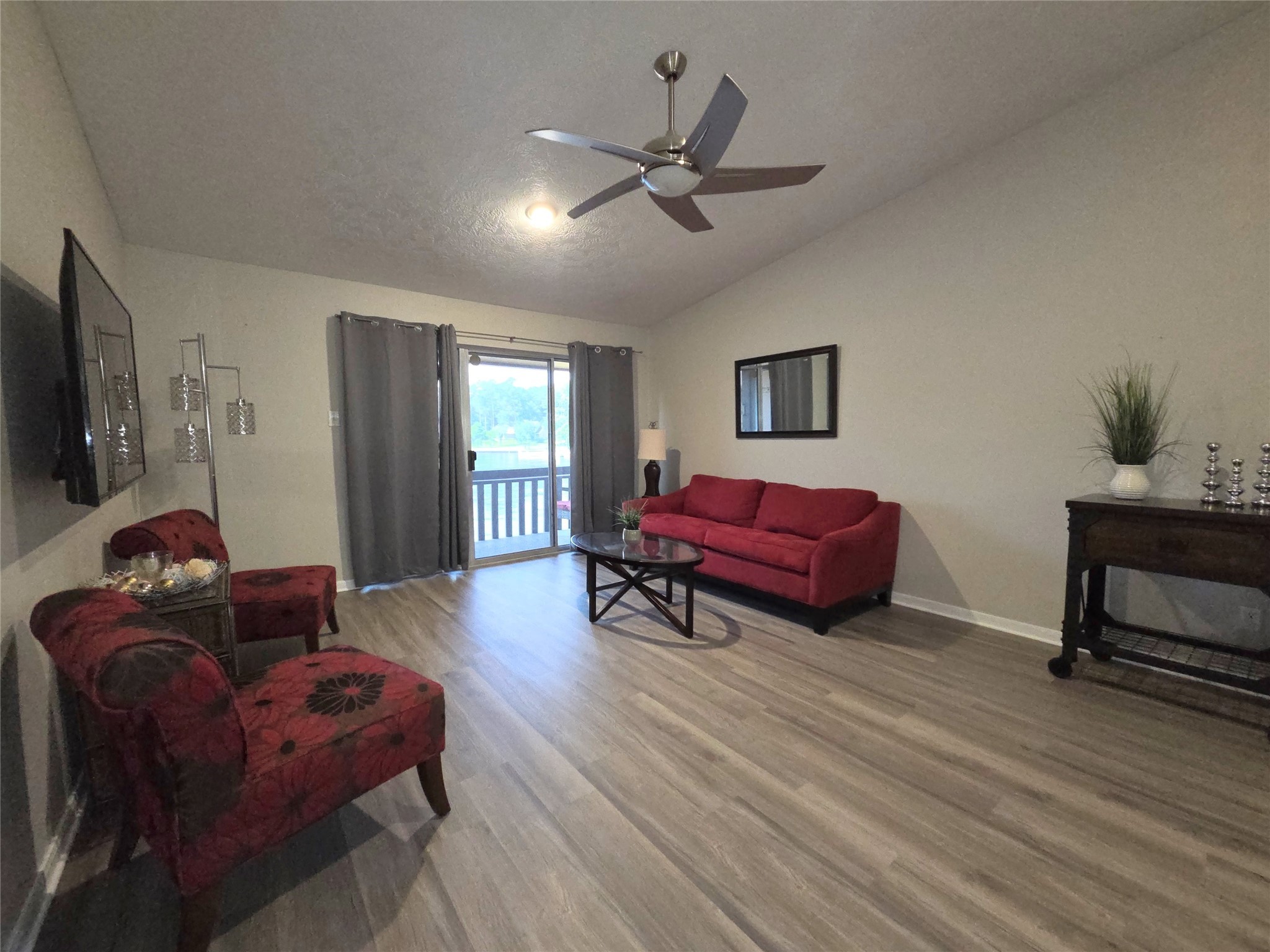 801 River Road, Unit 114F Montgomery, TX 77356 - Photo 4 of 18