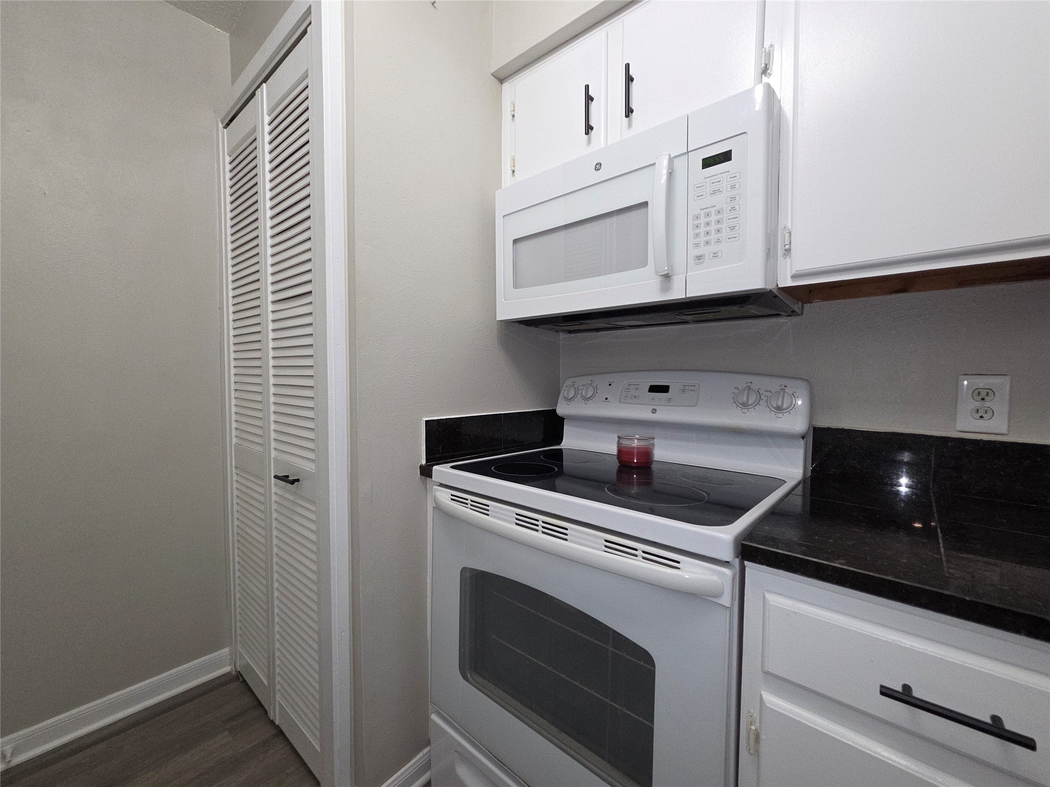 801 River Road, Unit 114F Montgomery, TX 77356 - Photo 8 of 18