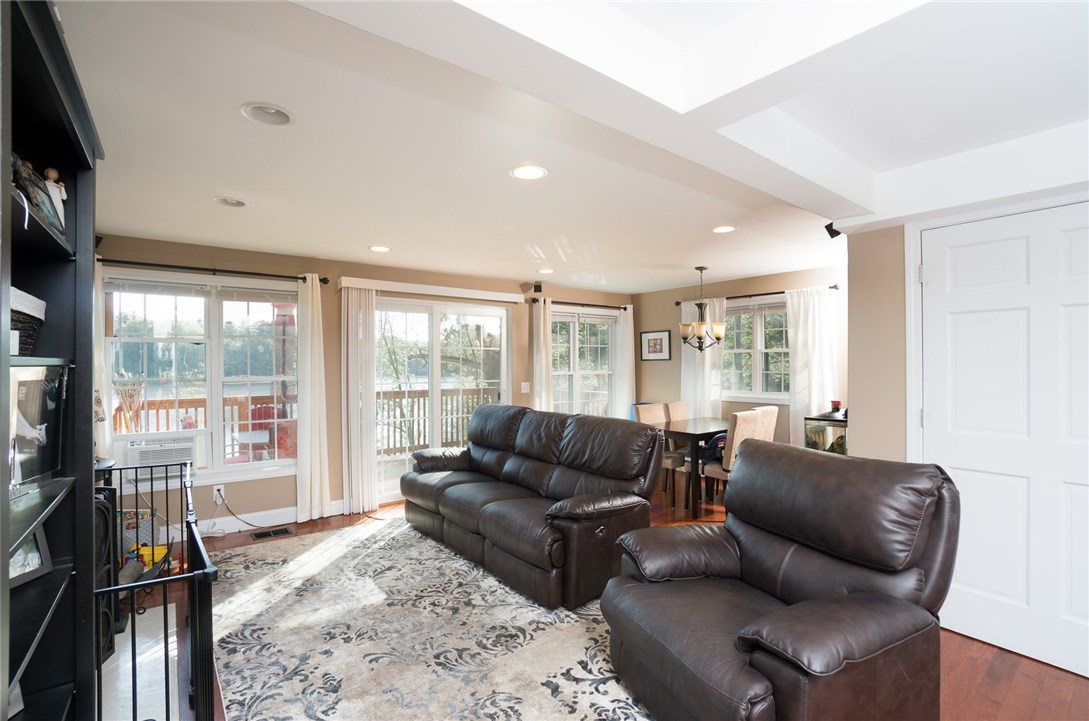209 Log Road Smithfield, RI 02917 - Photo 19 of 37