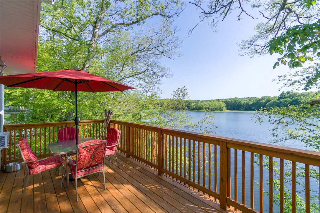 209 Log Road Smithfield, RI 02917 - Photo 34 of 37