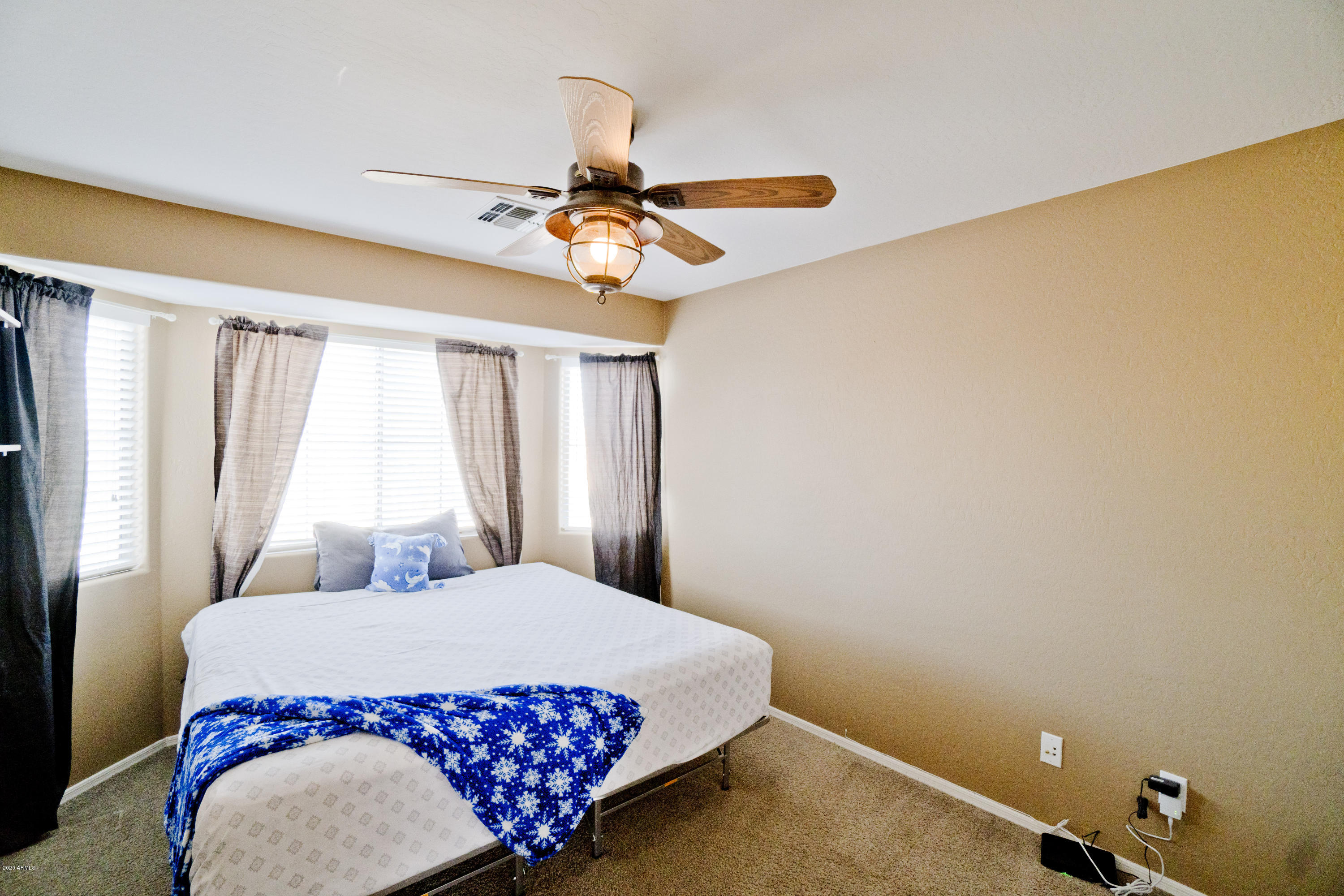 2323 West Darrel Road Phoenix, AZ 85041 - Photo 28 of 34 D6D00DF3-242B-4357-A40E-856EBF27561A