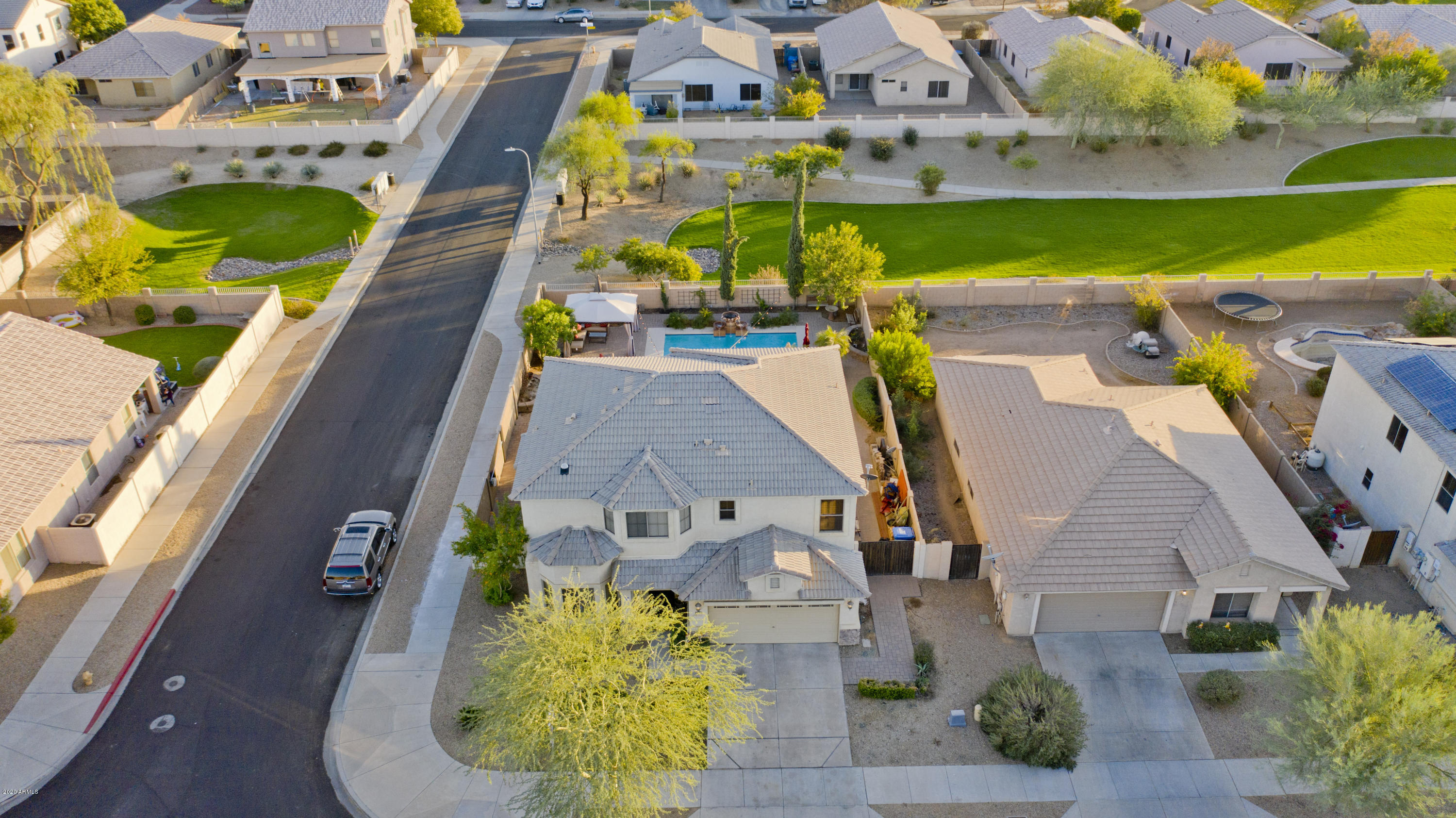 2323 West Darrel Road Phoenix, AZ 85041 - Photo 5 of 34 96545C2A-BC7F-4072-B3B9-E51DBD221CF3