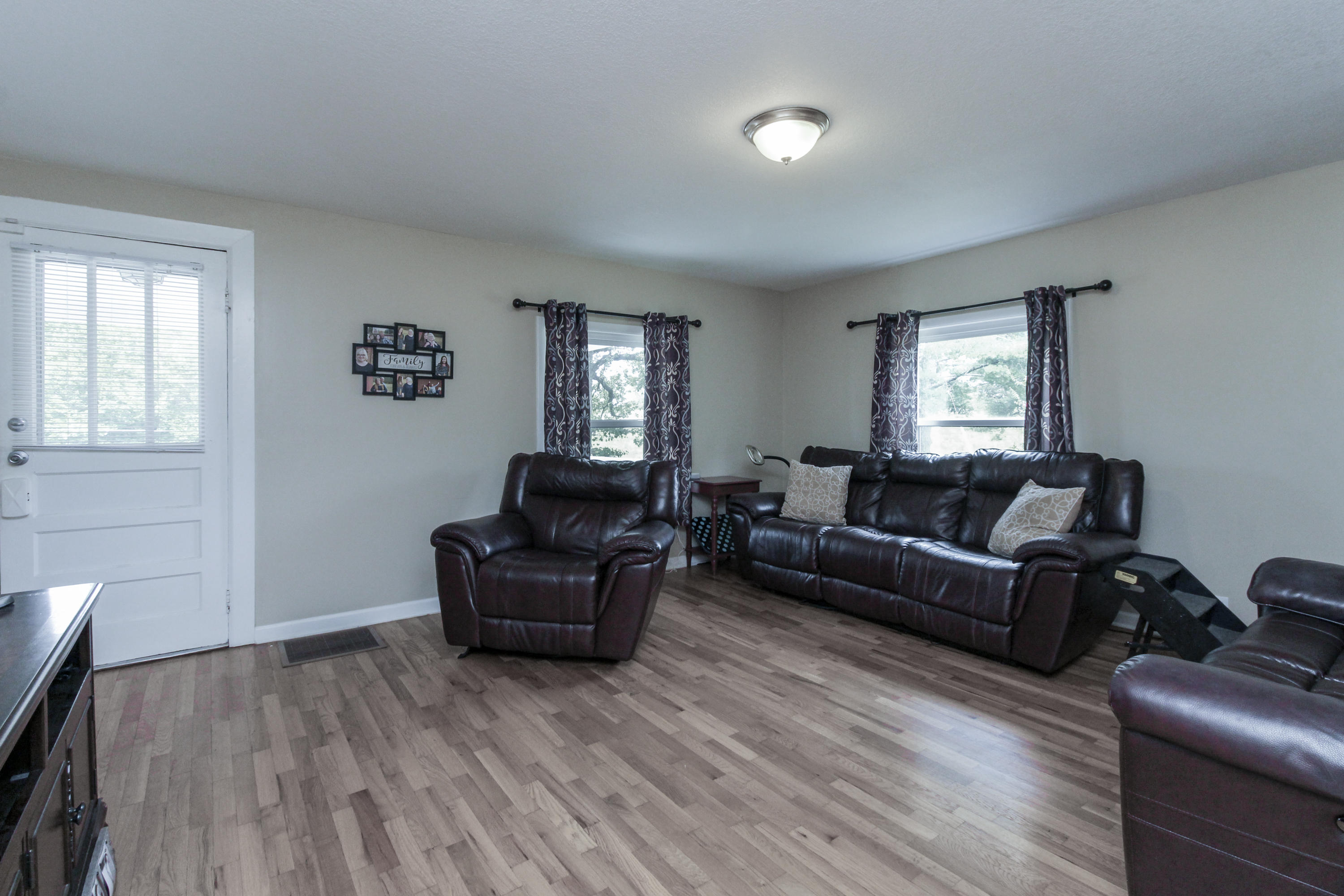 667 Dietz Road Ringgold, GA 30736 - Photo 6 of 31 667 Dietz Rd-5
