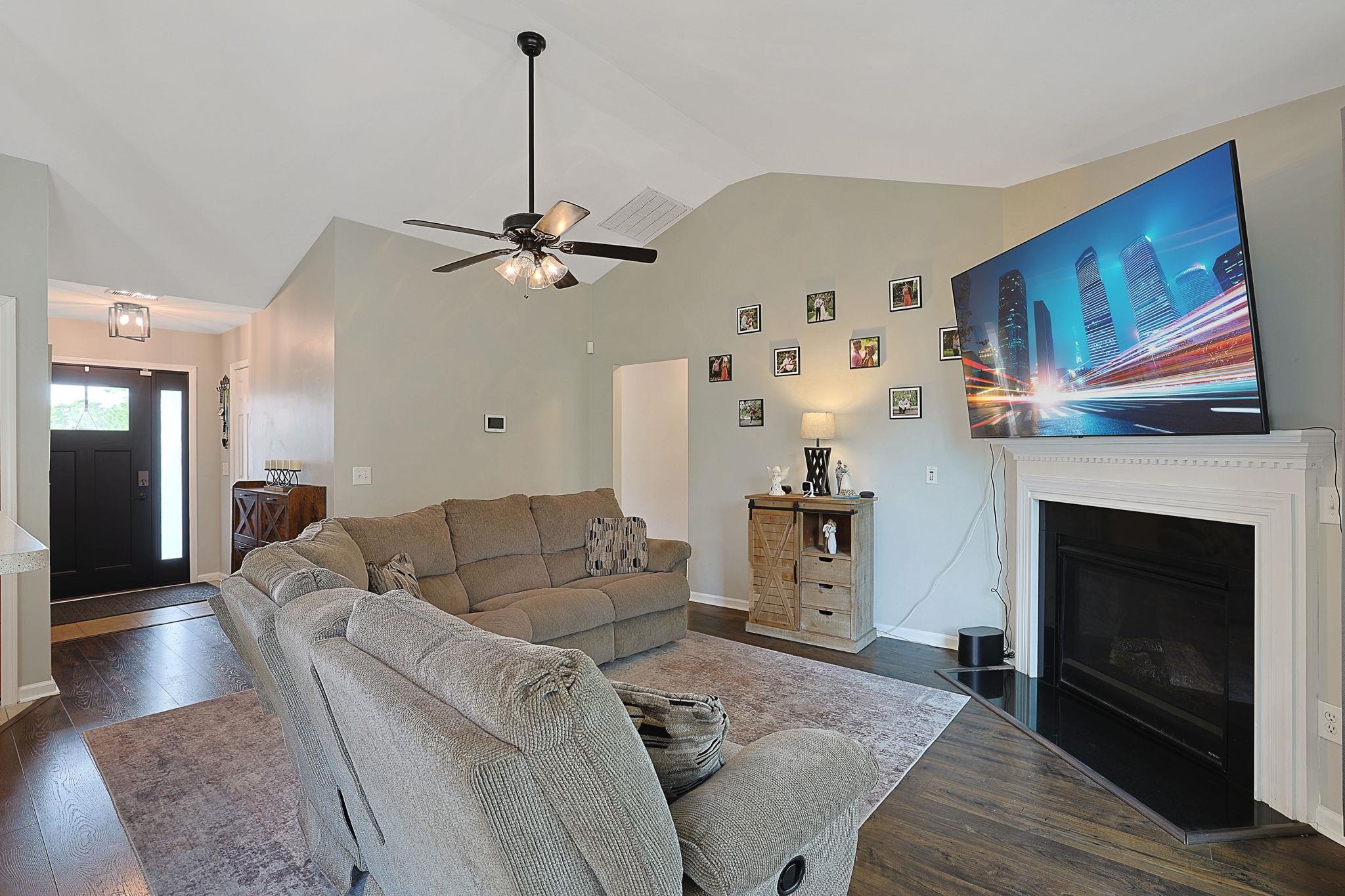 2149 Buxton Drive Myrtle Beach, SC 29579 - Photo 4 of 36