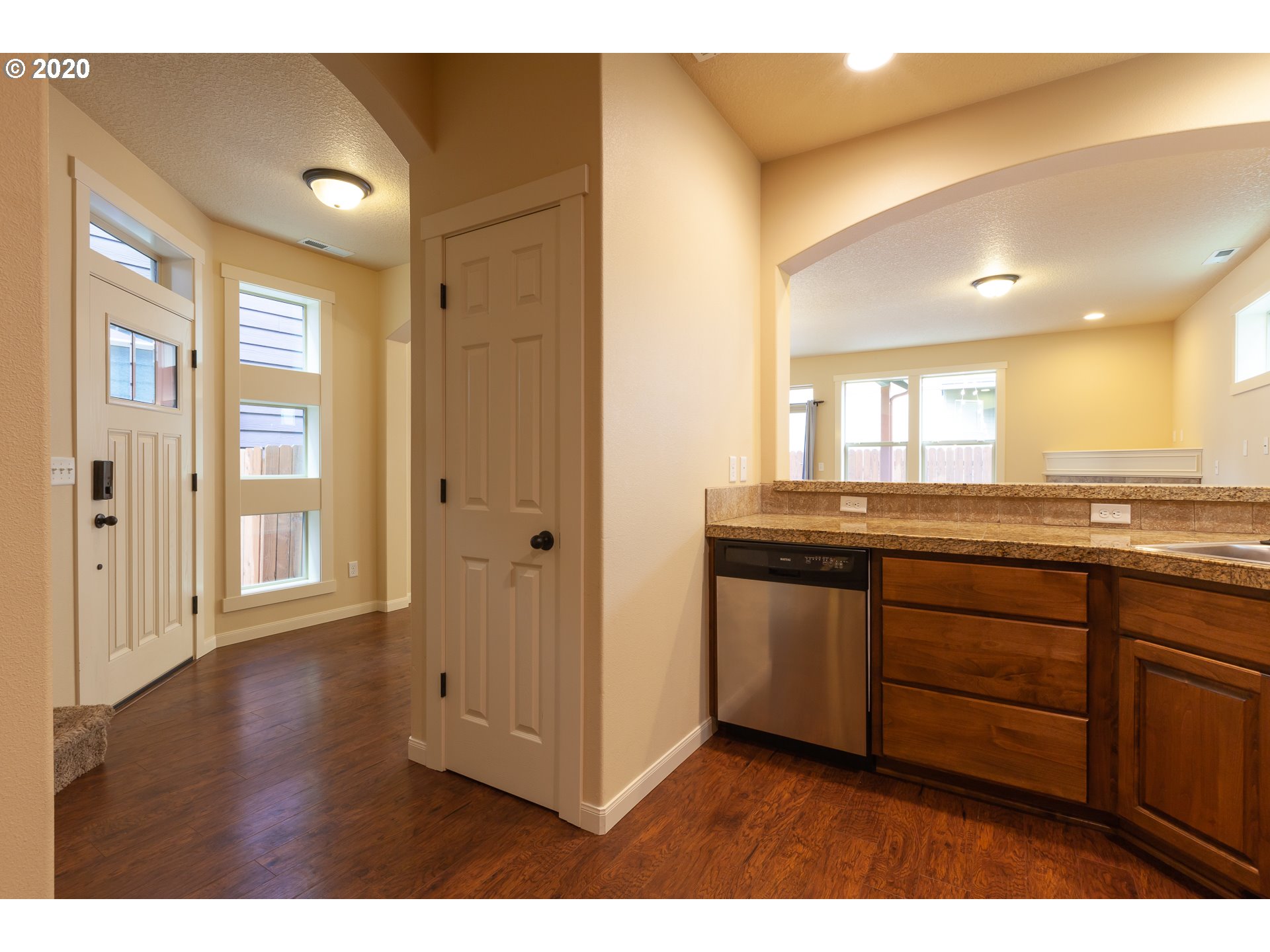 220 Southeast 198th Place Camas, WA 98607 - Photo 8 of 31 Gallery Image 8