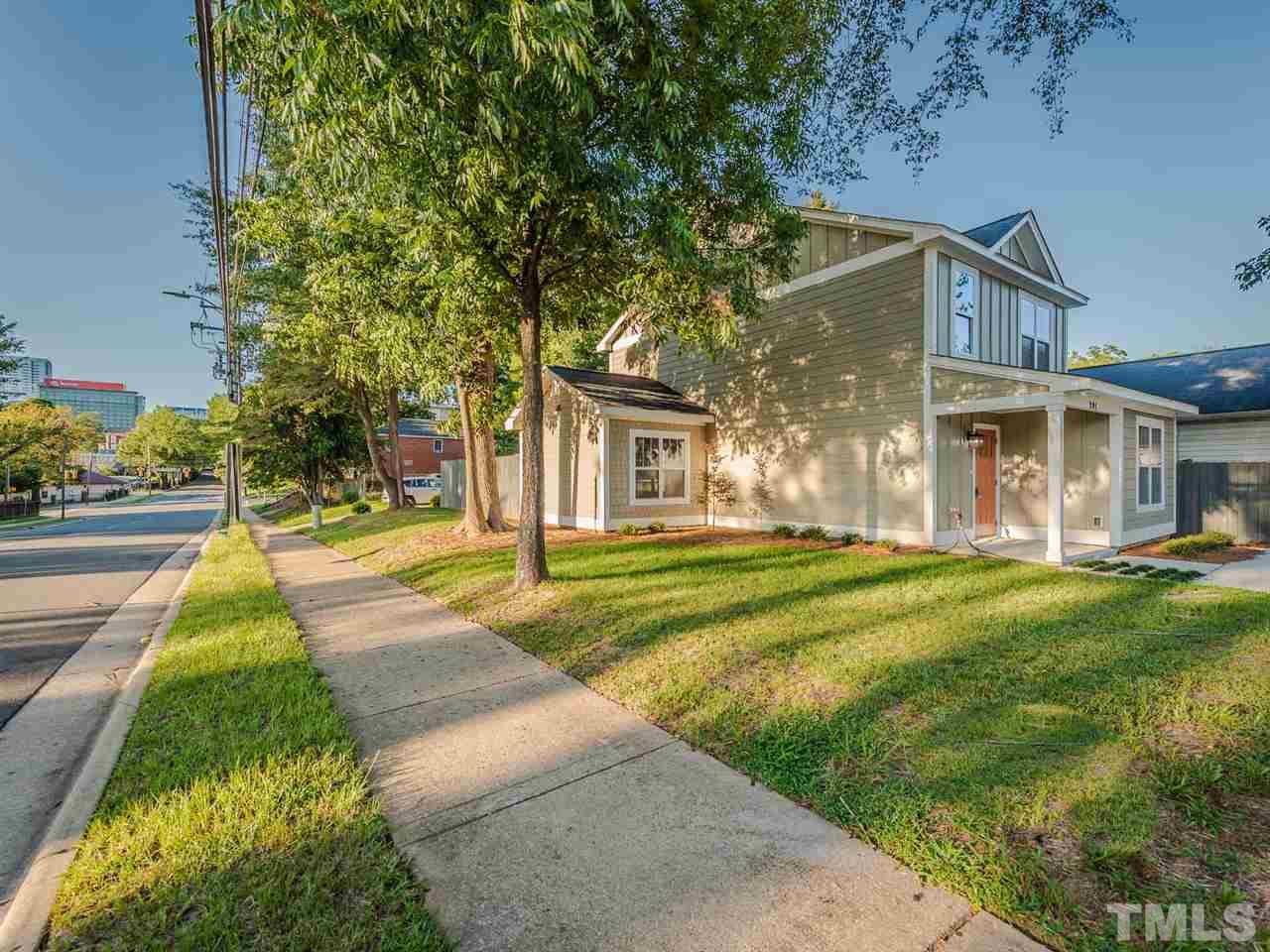 201 Bledsoe Avenue Raleigh, NC 27601 - Photo 2 of 24