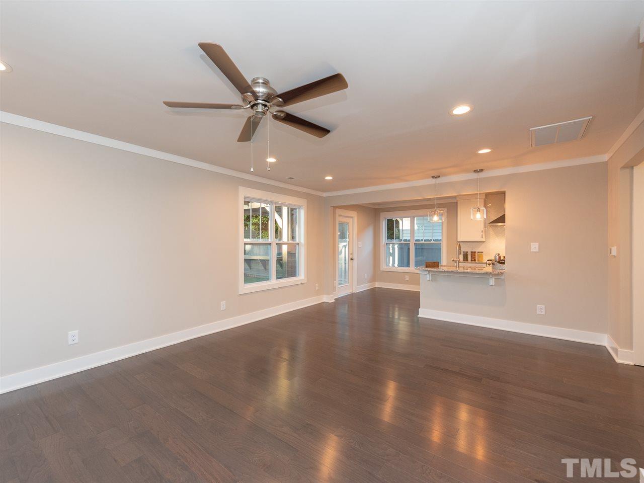 201 Bledsoe Avenue Raleigh, NC 27601 - Photo 11 of 24
