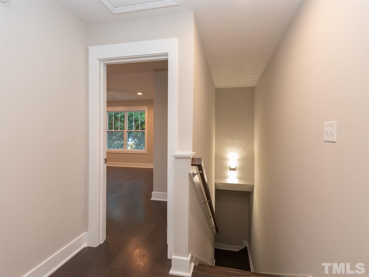 201 Bledsoe Avenue Raleigh, NC 27601 - Photo 16 of 24