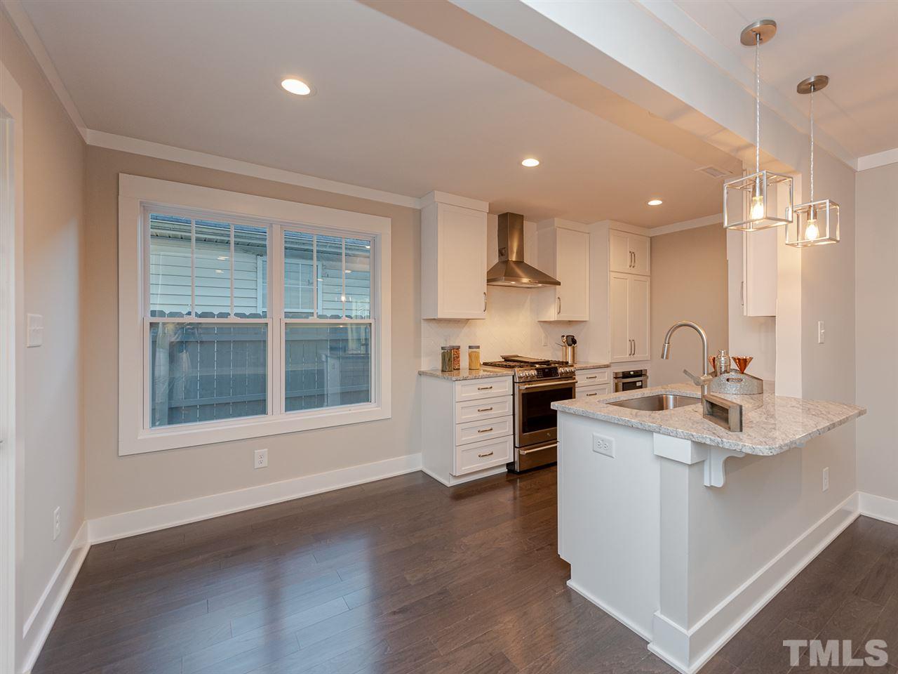 201 Bledsoe Avenue Raleigh, NC 27601 - Photo 4 of 24
