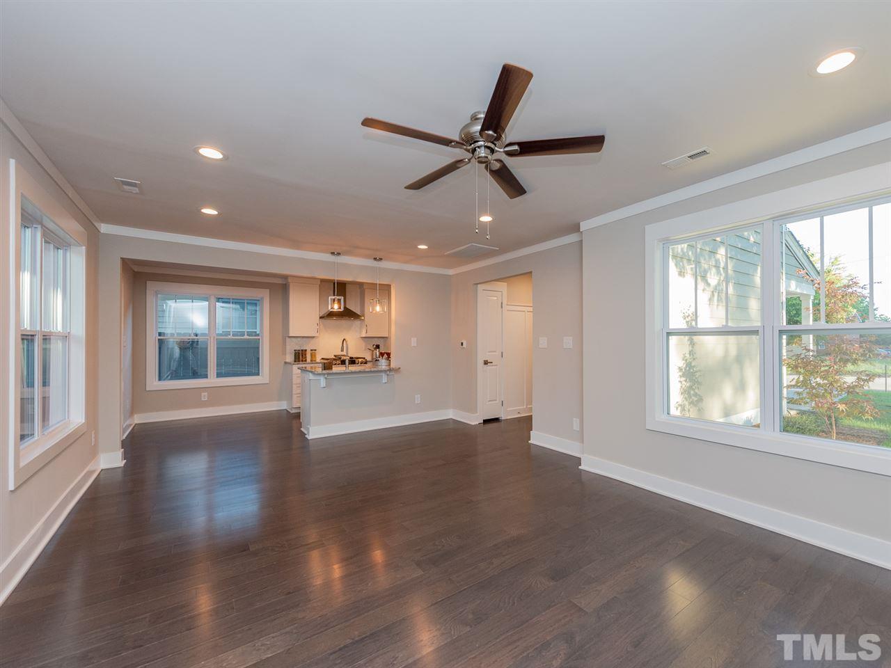 201 Bledsoe Avenue Raleigh, NC 27601 - Photo 10 of 24