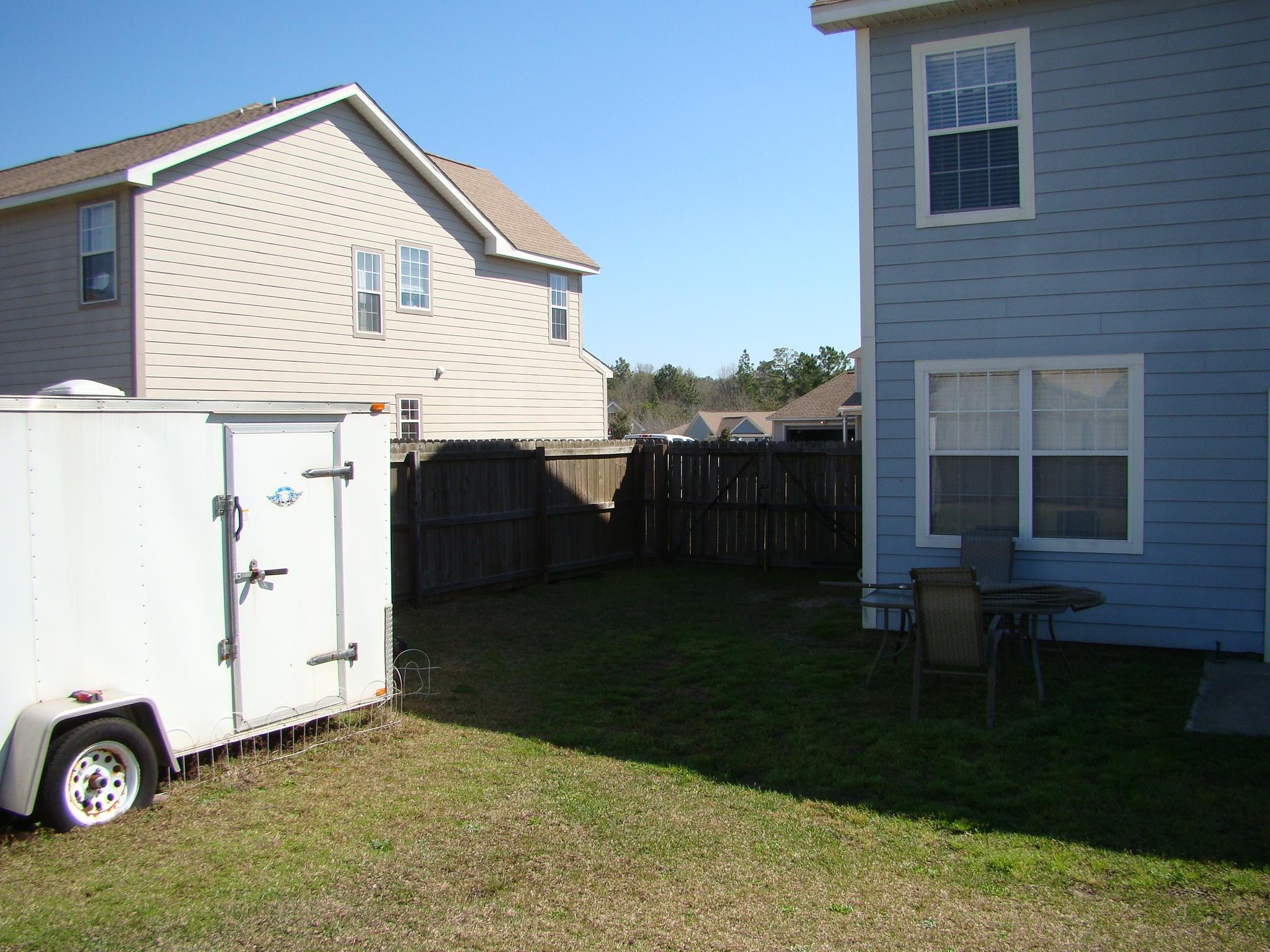 607 Prairie Street Crestview, FL 32536 - Photo 42 of 43 a view of a house with backyard