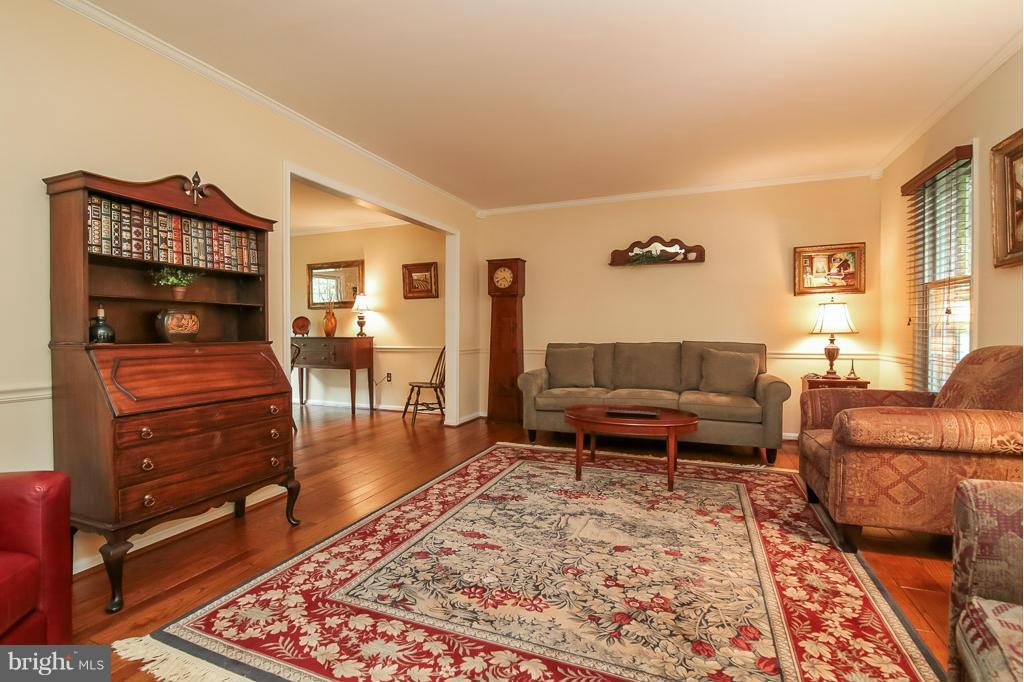 9913 Natick Road Burke, VA 22015 - Photo 3 of 30 Formal LR - gleaming hardwoods & crown molding