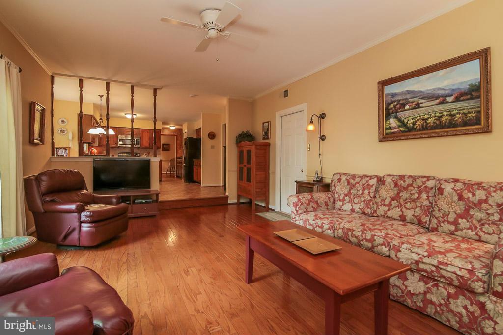 9913 Natick Road Burke, VA 22015 - Photo 10 of 30 Family Room