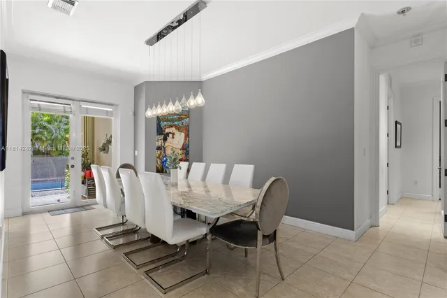 $1,170,000 | 9339 Southwest 98th Place, Miami, FL 33176