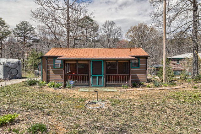 219 Mt Della Road Pikeville, TN 37367 - Photo 20 of 38 174770_24