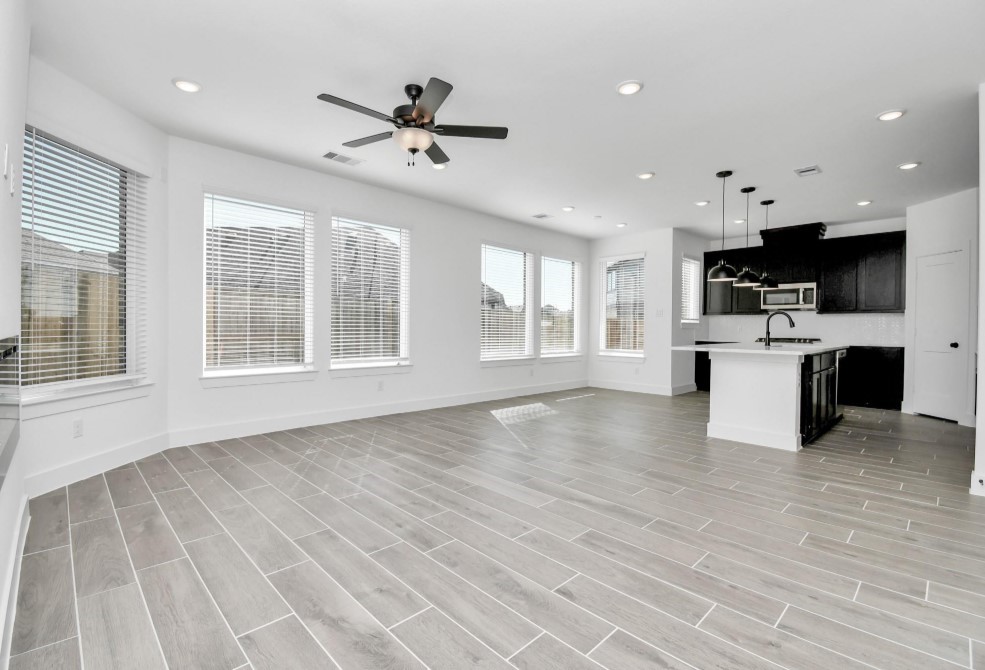 10059 Nectar Path Iowa Colony, TX 77578 - Photo 4 of 24