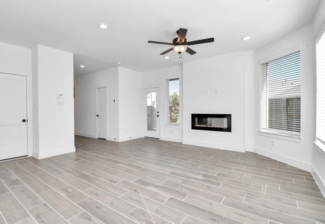 10059 Nectar Path Iowa Colony, TX 77578 - Photo 5 of 24