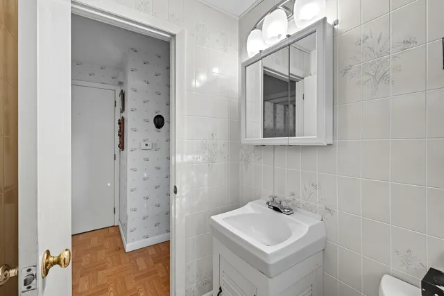 $750,000 | 55 Woodland Avenue, Wilton, ME 04294