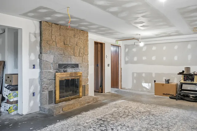 $750,000 | 55 Woodland Avenue, Wilton, ME 04294