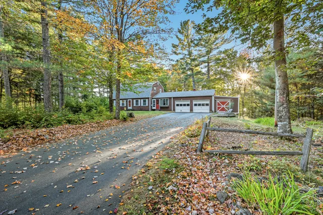$750,000 | 55 Woodland Avenue, Wilton, ME 04294