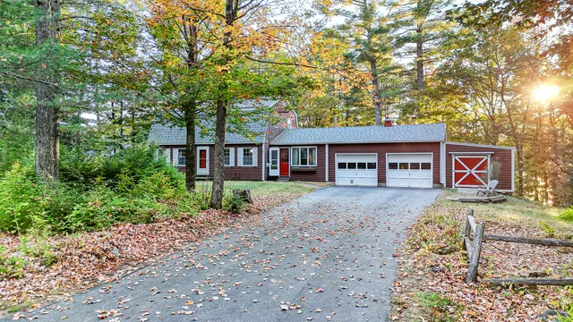 $750,000 | 55 Woodland Avenue, Wilton, ME 04294