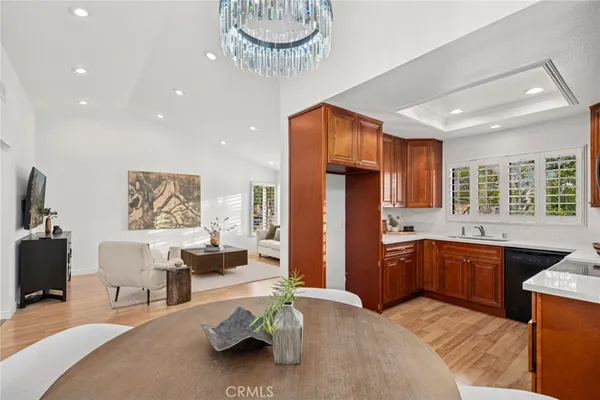 $799,000 | 127 Huntington, Irvine, CA 92620