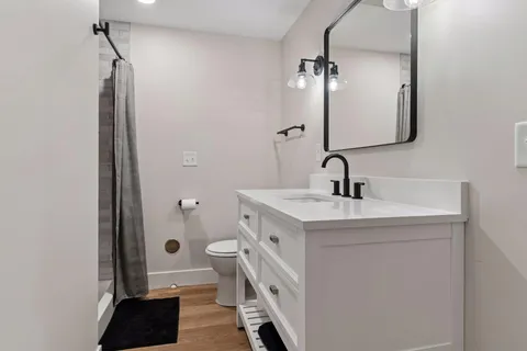 $1,595,000 | 20750 Garden Road, Excelsior, MN 55331