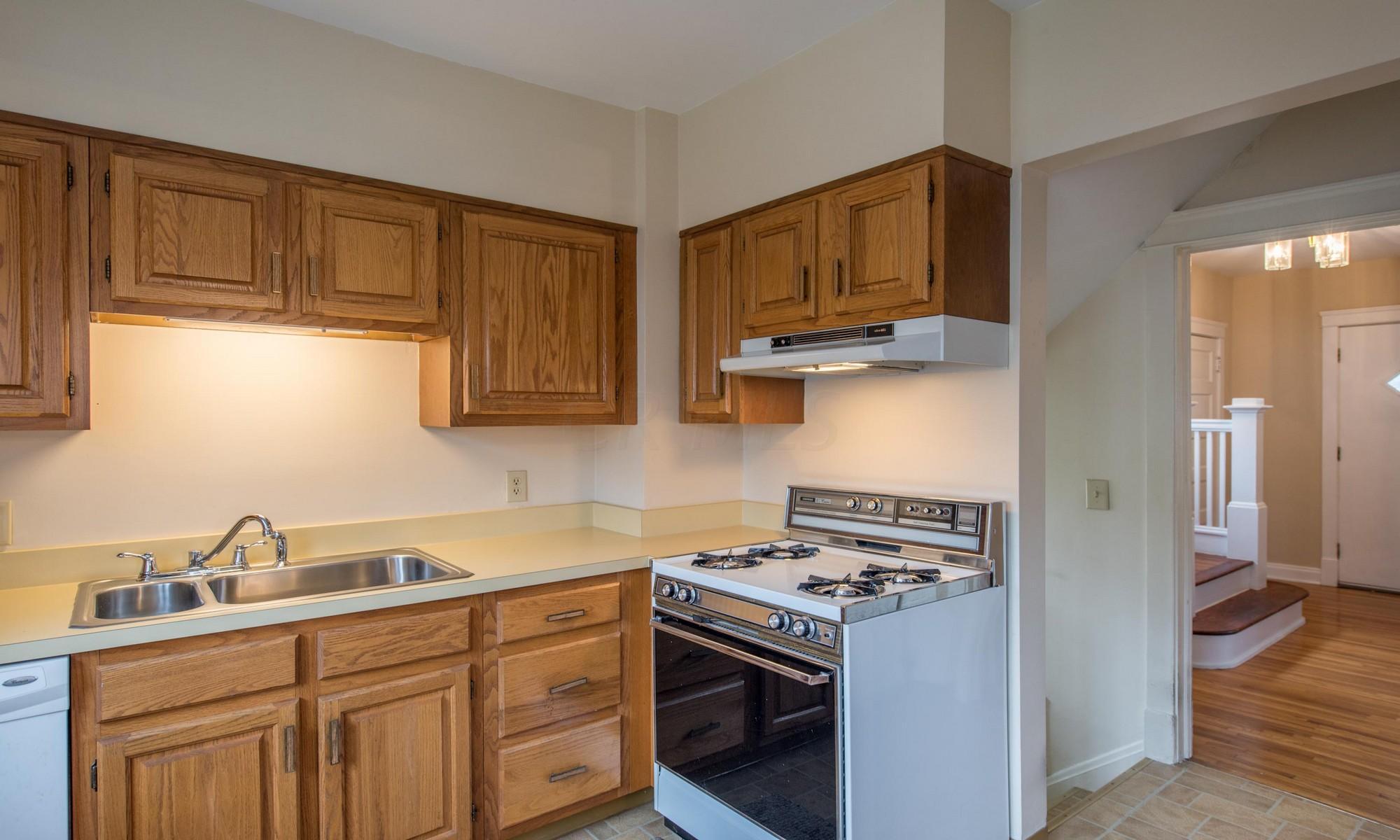 956 Timberman Road Columbus, OH 43212 - Photo 13 of 42 022DSA_1049