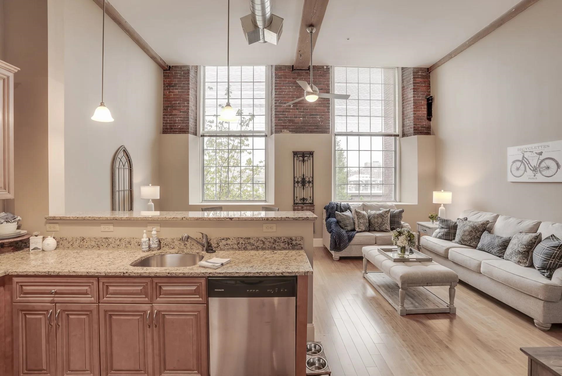 70 Foundry Street, Unit A328 Manchester, NH 03102 - Photo 7 of 20