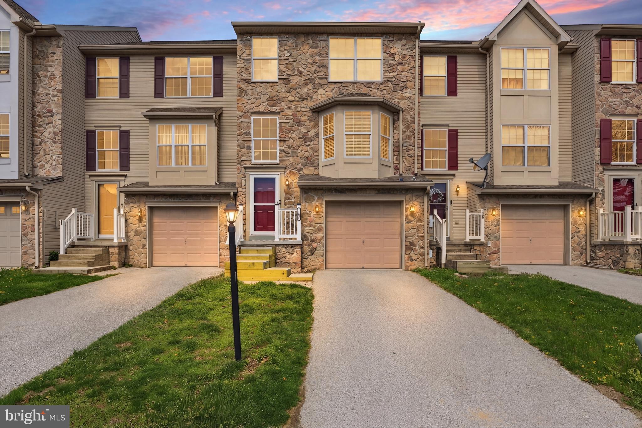 184 Sara Lane Hanover, PA 17331 - Photo 1 of 50