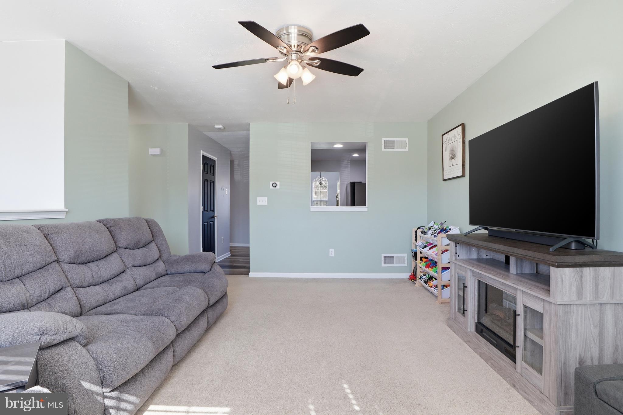 184 Sara Lane Hanover, PA 17331 - Photo 8 of 50