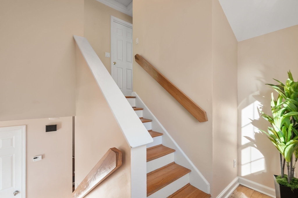 31 B Gates Road, Unit 22R Worcester, MA 01603 - Photo 15 of 29