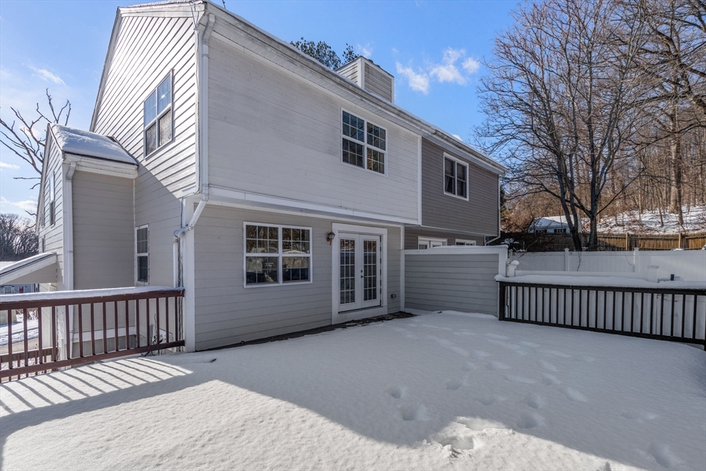 31 B Gates Road, Unit 22R Worcester, MA 01603 - Photo 25 of 29