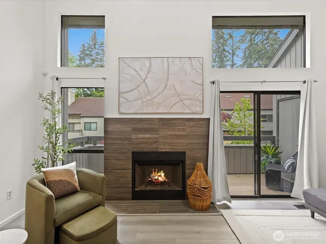 $679,000 | 3506 108th Place Northeast, Unit 2, Bellevue, WA 98004