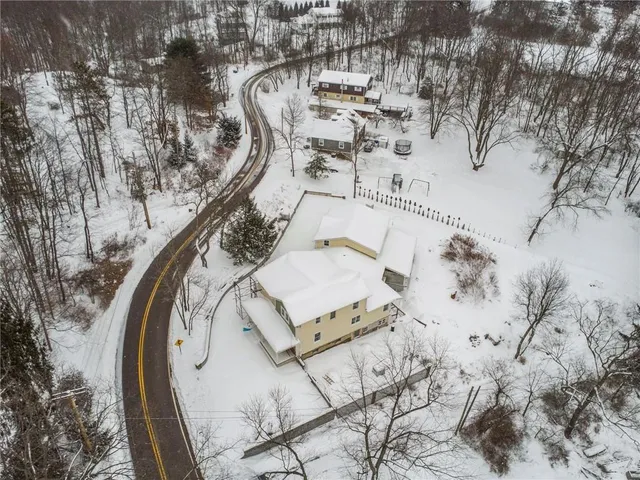 $250,000 | 2588 Elgro Road, Gibsonia, PA 15044