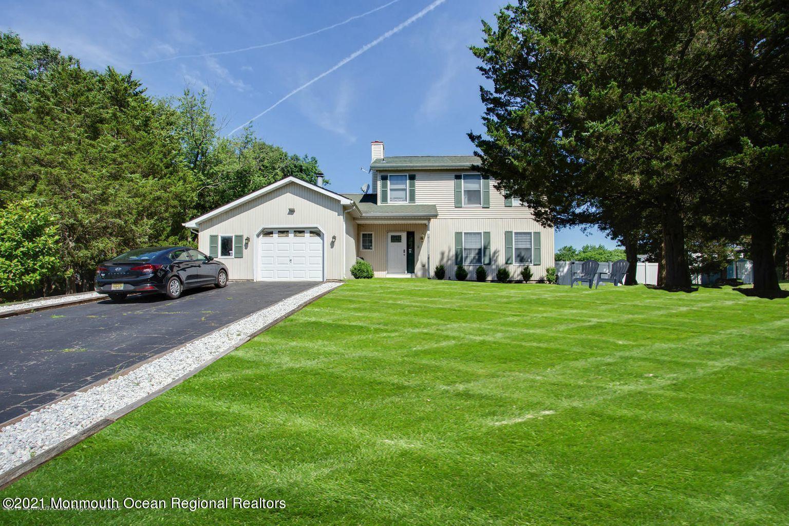 28 Hemlock Hill Road Jackson, NJ 08527 - Photo 1 of 25 20190702173851515455000000-o