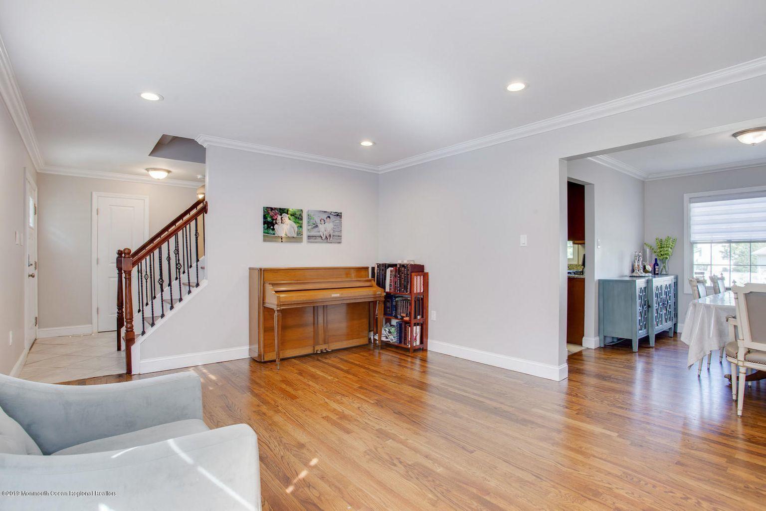 28 Hemlock Hill Road Jackson, NJ 08527 - Photo 4 of 25 20190702173900681277000000-o